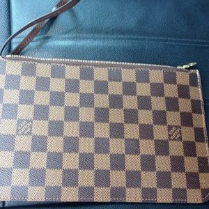 Louis Vuitton purse bag walled